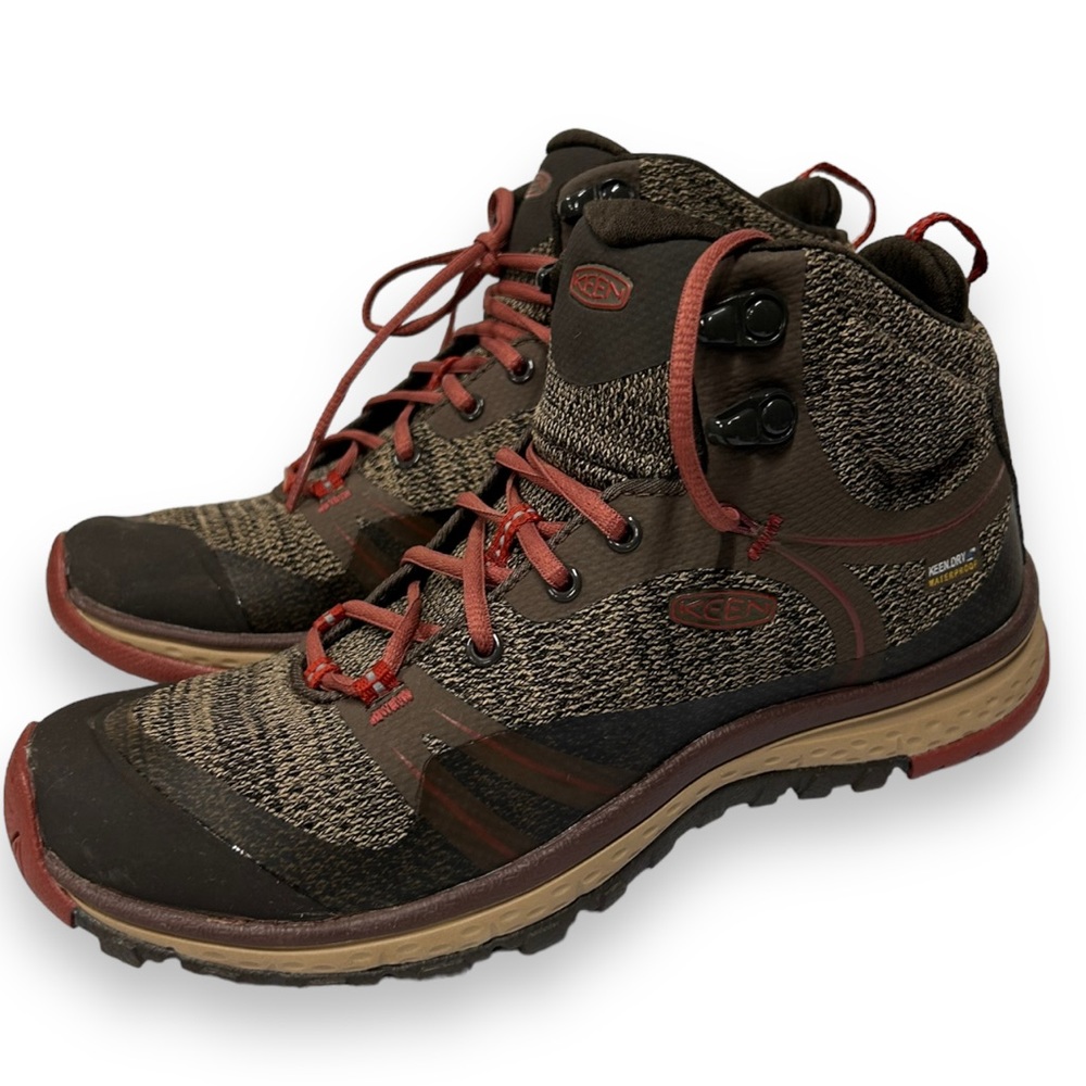 KEEN waterproof hiking books size 6.5
